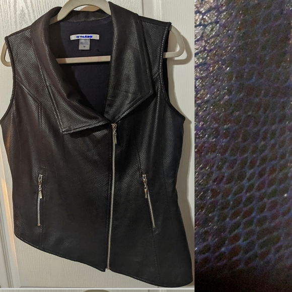 Peter Nygard Jackets & Blazers - Nygard Navy Blue Asymmetrical Snakeskin Faux Leather Vest, silver metal, medium